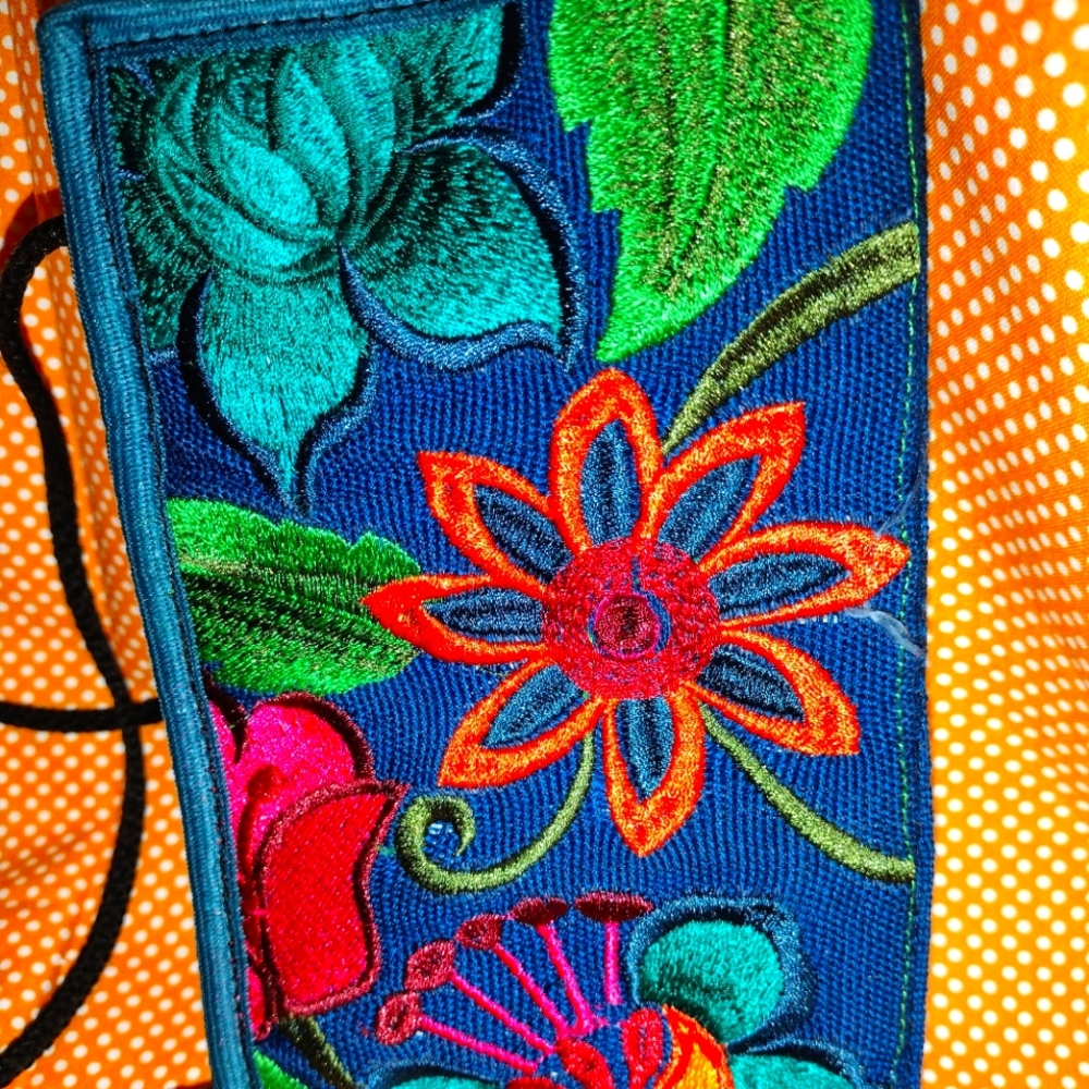 Embroidered Crossbody travel purse (7.5 X 4.5)